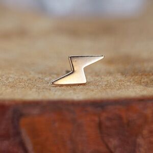 Solid 14k gold lightening bolt press fit end